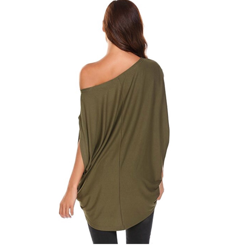 Beautiful women off shoulder loose blouse - Picture 5 of 8